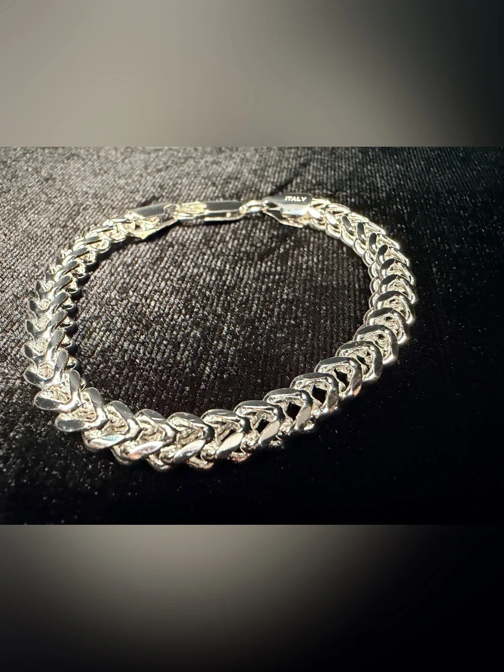 Franco 7.5in 6MM Italy 925 Stamped Silver filled bracelet. Brand new. 16.8g